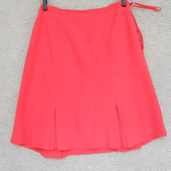 Women's Size 6 Petite Red Power Suit - Petite Sophisticate - Picture 5 of 5